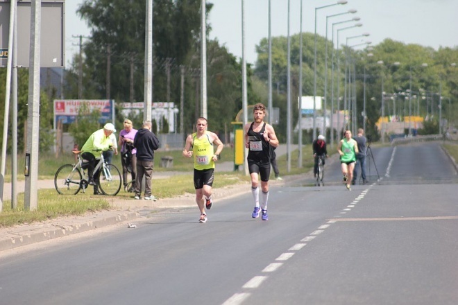 XXI Półmaraton Kurpiowski [24.05.2015] - zdjęcie #166 - eOstroleka.pl