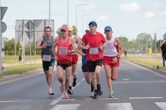 XXI Półmaraton Kurpiowski [24.05.2015] - zdjęcie #174 - eOstroleka.pl
