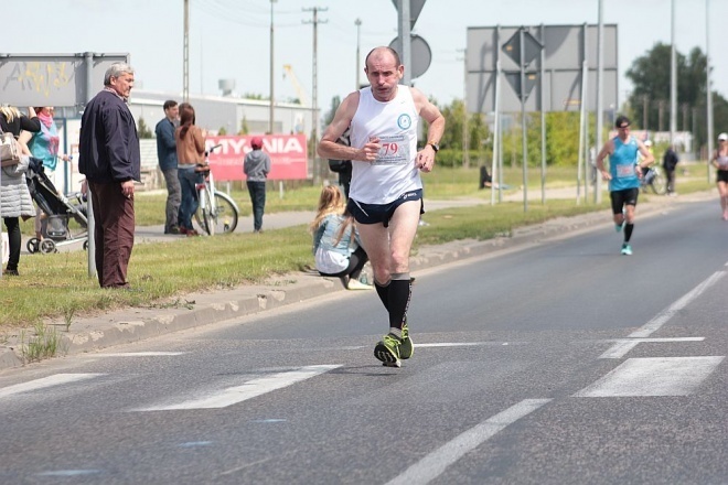 XXI Półmaraton Kurpiowski [24.05.2015] - zdjęcie #186 - eOstroleka.pl