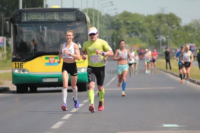 XXI Półmaraton Kurpiowski [24.05.2015] - zdjęcie #197 - eOstroleka.pl