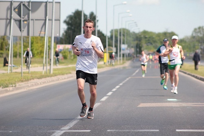 XXI Półmaraton Kurpiowski [24.05.2015] - zdjęcie #203 - eOstroleka.pl