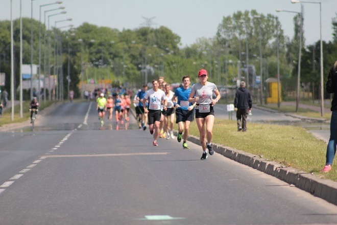 XXI Półmaraton Kurpiowski [24.05.2015] - zdjęcie #207 - eOstroleka.pl