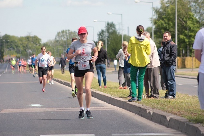 XXI Półmaraton Kurpiowski [24.05.2015] - zdjęcie #211 - eOstroleka.pl