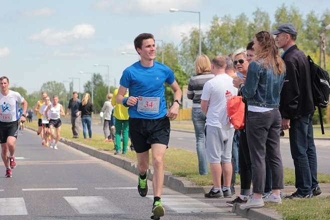XXI Półmaraton Kurpiowski [24.05.2015] - zdjęcie #215 - eOstroleka.pl