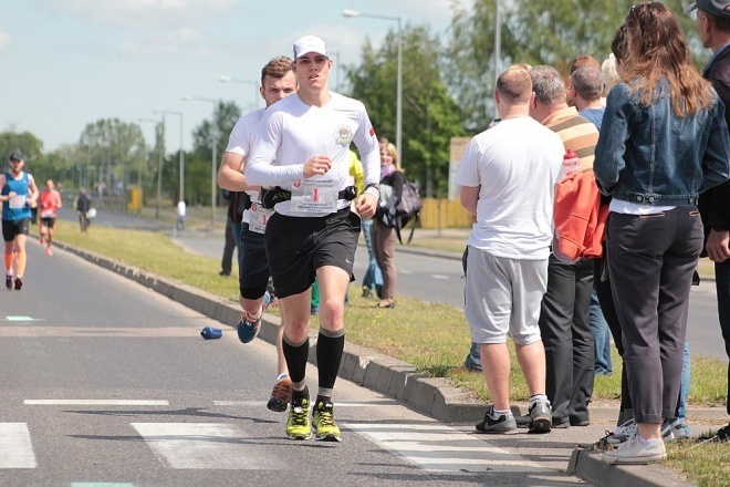 XXI Półmaraton Kurpiowski [24.05.2015] - zdjęcie #227 - eOstroleka.pl