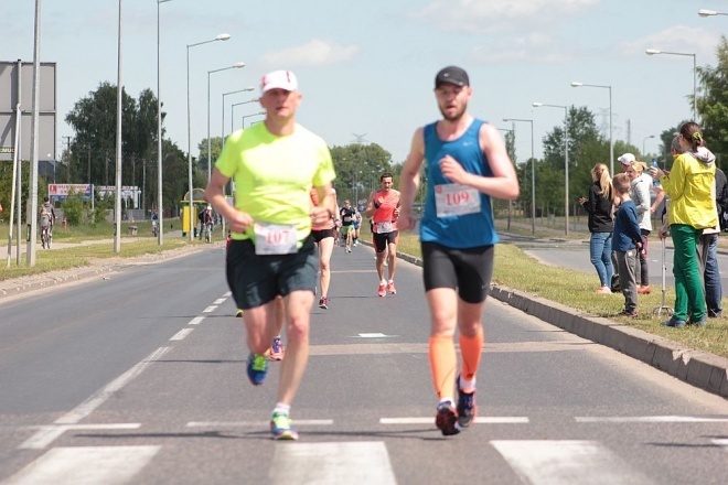 XXI Półmaraton Kurpiowski [24.05.2015] - zdjęcie #231 - eOstroleka.pl