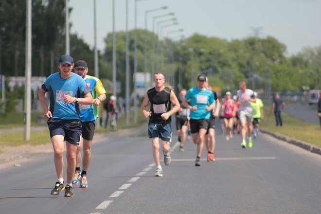 XXI Półmaraton Kurpiowski [24.05.2015] - zdjęcie #249 - eOstroleka.pl