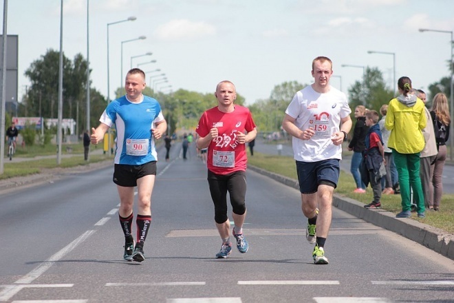 XXI Półmaraton Kurpiowski [24.05.2015] - zdjęcie #289 - eOstroleka.pl