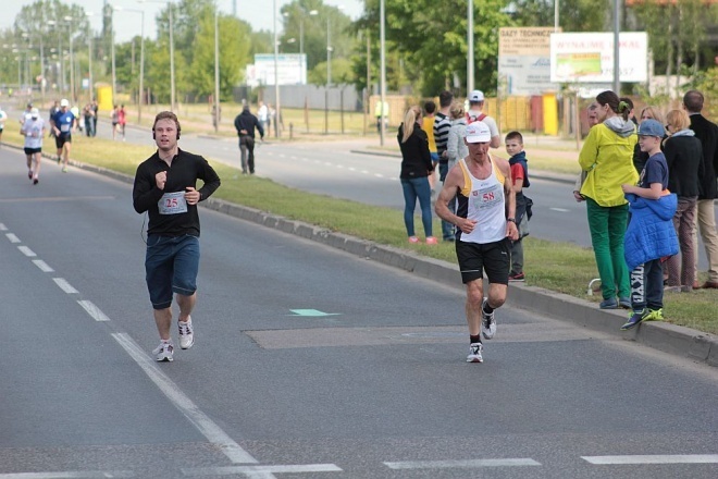 XXI Półmaraton Kurpiowski [24.05.2015] - zdjęcie #325 - eOstroleka.pl