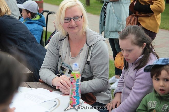 Spotkanie integracyjne wolontariuszy z ZSZ nr 3 i podopiecznych Kolorowej Szkoły [25.05.2015] - zdjęcie #15 - eOstroleka.pl