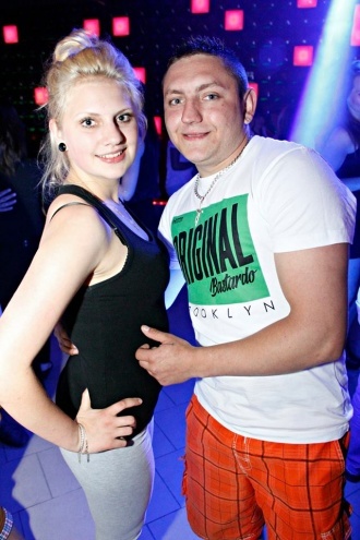 Celebrity in Ibiza: Gorąca impreza z Adamem Kraśko i Marcinem Kotyńskim [26.05.2015] - zdjęcie #58 - eOstroleka.pl