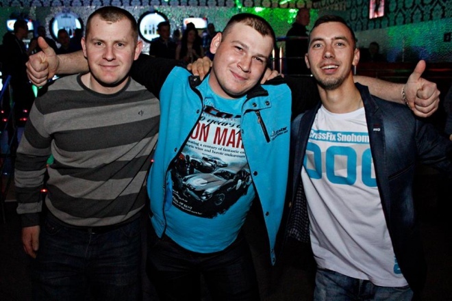 Celebrity in Ibiza: Gorąca impreza z Adamem Kraśko i Marcinem Kotyńskim [26.05.2015] - zdjęcie #56 - eOstroleka.pl