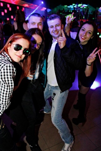 Celebrity in Ibiza: Gorąca impreza z Adamem Kraśko i Marcinem Kotyńskim [26.05.2015] - zdjęcie #21 - eOstroleka.pl