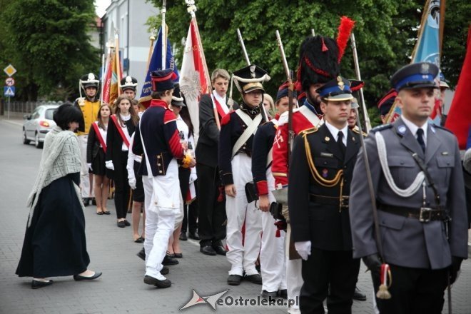 Samorządowcy uczcili pamięć poległych w bitwie pod Ostrołęką z 1831 roku [26.05.2015] - zdjęcie #3 - eOstroleka.pl