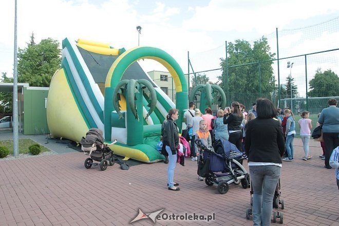 Prozdrowotny festyn rodzinny w Szkole Podstawowej nr 6 [28.05.2015] - zdjęcie #61 - eOstroleka.pl