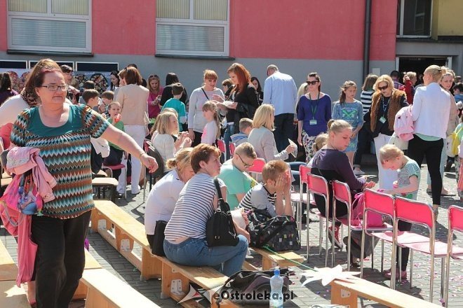 Prozdrowotny festyn rodzinny w Szkole Podstawowej nr 6 [28.05.2015] - zdjęcie #39 - eOstroleka.pl