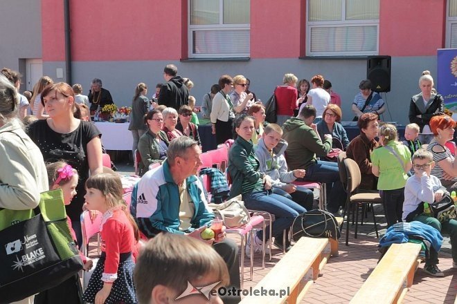 Prozdrowotny festyn rodzinny w Szkole Podstawowej nr 6 [28.05.2015] - zdjęcie #37 - eOstroleka.pl