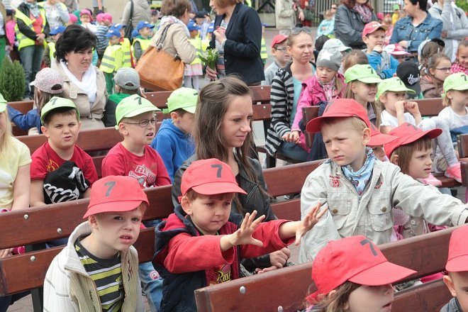 Ostrołęka: Festiwal Piosenki Przedszkolnej [29.05.2015] - zdjęcie #89 - eOstroleka.pl