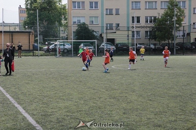Turniej piłkarski dla dzieci - organizator: Korona Ostrołęka [30.05.2015] - zdjęcie #151 - eOstroleka.pl