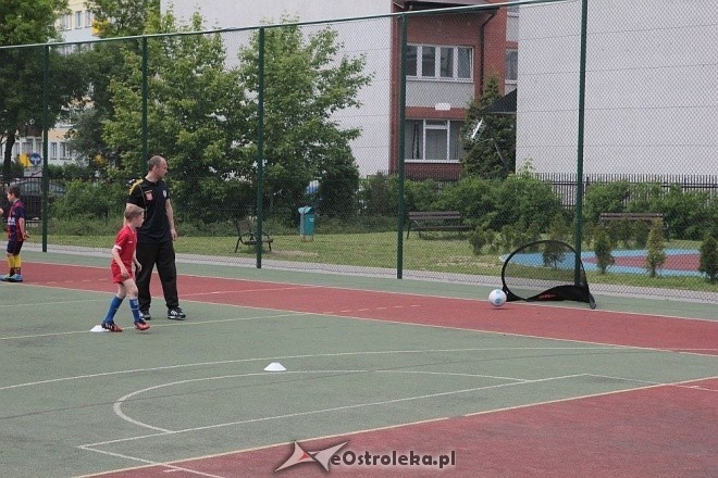 Turniej piłkarski dla dzieci - organizator: Korona Ostrołęka [30.05.2015] - zdjęcie #125 - eOstroleka.pl