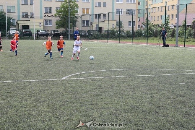 Turniej piłkarski dla dzieci - organizator: Korona Ostrołęka [30.05.2015] - zdjęcie #84 - eOstroleka.pl