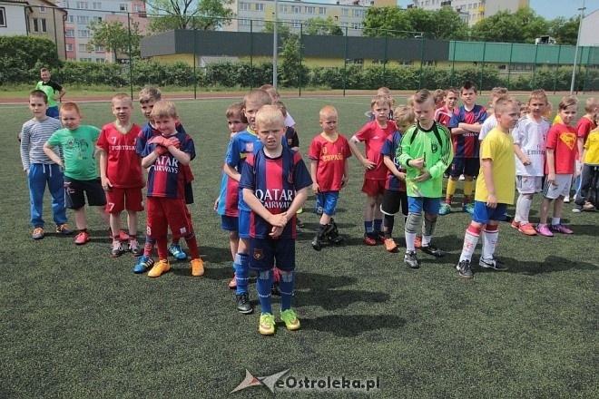 Turniej piłkarski dla dzieci - organizator: Korona Ostrołęka [30.05.2015] - zdjęcie #64 - eOstroleka.pl