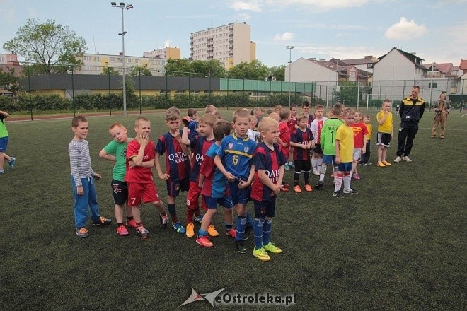 Turniej piłkarski dla dzieci - organizator: Korona Ostrołęka [30.05.2015] - zdjęcie #63 - eOstroleka.pl