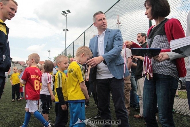Turniej piłkarski dla dzieci - organizator: Korona Ostrołęka [30.05.2015] - zdjęcie #51 - eOstroleka.pl