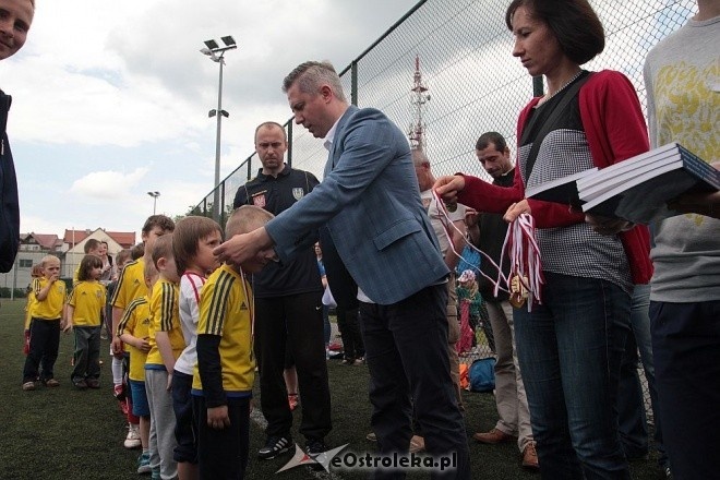 Turniej piłkarski dla dzieci - organizator: Korona Ostrołęka [30.05.2015] - zdjęcie #50 - eOstroleka.pl