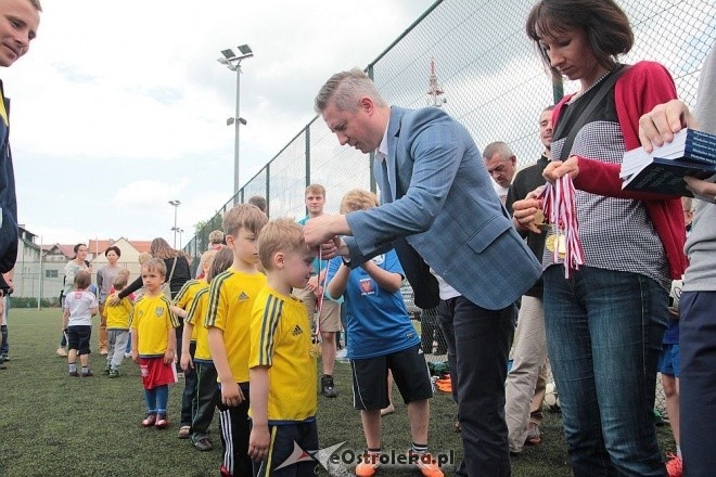 Turniej piłkarski dla dzieci - organizator: Korona Ostrołęka [30.05.2015] - zdjęcie #44 - eOstroleka.pl