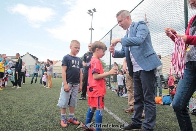 Turniej piłkarski dla dzieci - organizator: Korona Ostrołęka [30.05.2015] - zdjęcie #31 - eOstroleka.pl