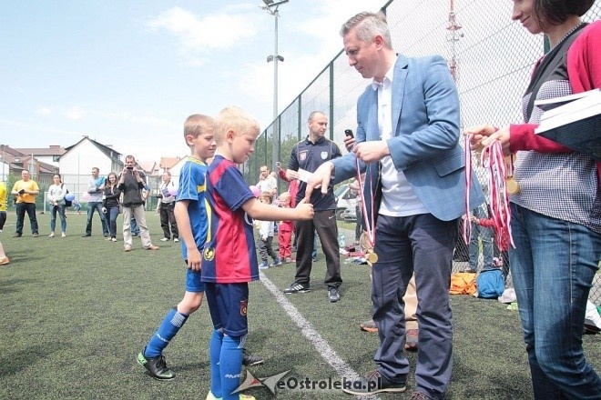 Turniej piłkarski dla dzieci - organizator: Korona Ostrołęka [30.05.2015] - zdjęcie #20 - eOstroleka.pl