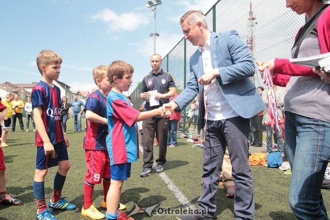 Turniej piłkarski dla dzieci - organizator: Korona Ostrołęka [30.05.2015] - zdjęcie #18 - eOstroleka.pl