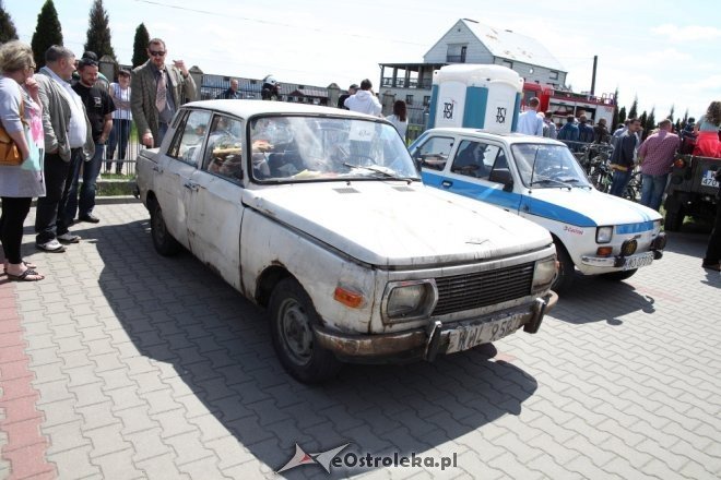 Rzekuń: IV Zlot Miłośników Starej Motoryzacji [31.05.2015] - zdjęcie #26 - eOstroleka.pl