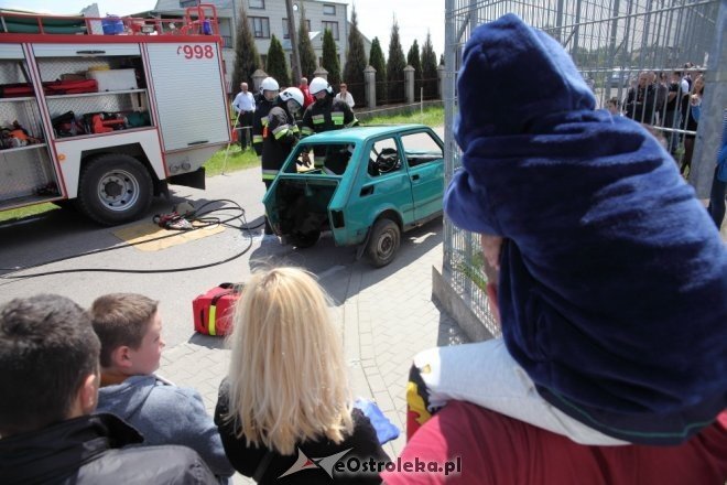 Rzekuń: IV Zlot Miłośników Starej Motoryzacji [31.05.2015] - zdjęcie #14 - eOstroleka.pl