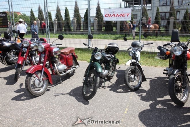 Rzekuń: IV Zlot Miłośników Starej Motoryzacji [31.05.2015] - zdjęcie #18 - eOstroleka.pl