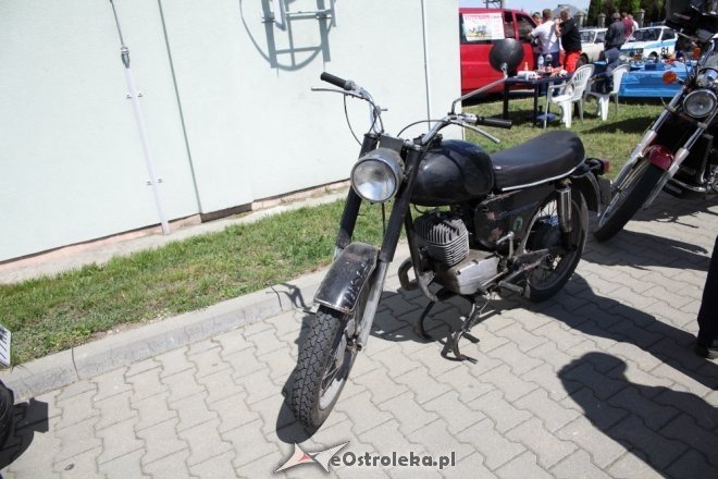 Rzekuń: IV Zlot Miłośników Starej Motoryzacji [31.05.2015] - zdjęcie #36 - eOstroleka.pl