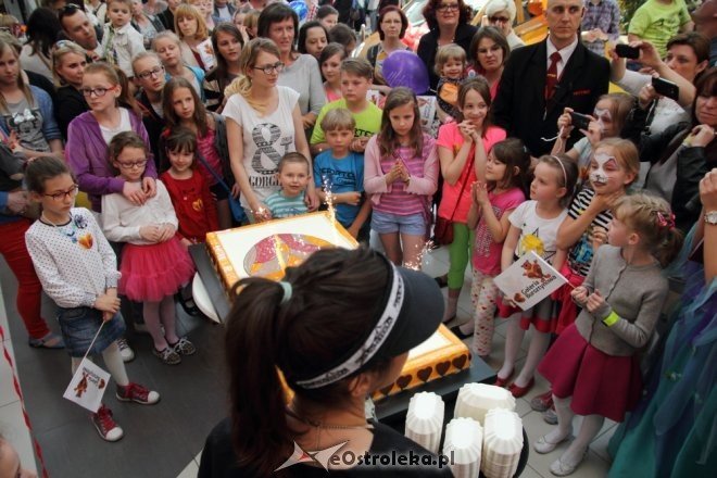 Dzień Dziecka i I urodziny Galerii Bursztynowej [31.05.2015] - zdjęcie #21 - eOstroleka.pl