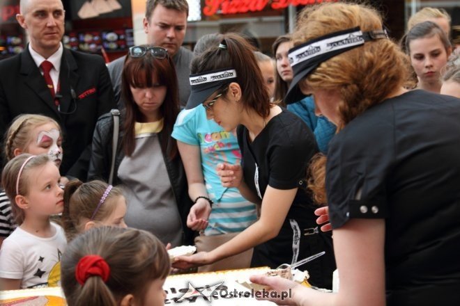 Dzień Dziecka i I urodziny Galerii Bursztynowej [31.05.2015] - zdjęcie #18 - eOstroleka.pl