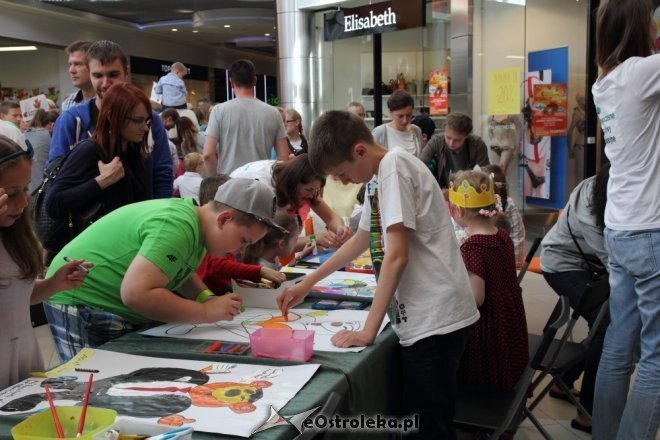 Dzień Dziecka i I urodziny Galerii Bursztynowej [31.05.2015] - zdjęcie #1 - eOstroleka.pl