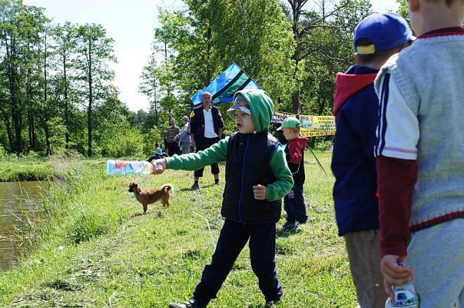  Wędkarski Dzień Dziecka z Kołem Narew 38 [31.05.2015] - zdjęcie #31 - eOstroleka.pl