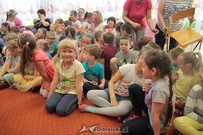 Ostrołęka: Dzień Dziecka w Przedszkolu Miejskim nr 8 [01.06.2015] - zdjęcie #11 - eOstroleka.pl