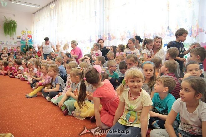 Ostrołęka: Dzień Dziecka w Przedszkolu Miejskim nr 8 [01.06.2015] - zdjęcie #14 - eOstroleka.pl
