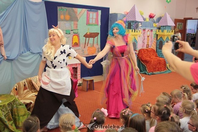 Ostrołęka: Dzień Dziecka w Przedszkolu Miejskim nr 8 [01.06.2015] - zdjęcie #41 - eOstroleka.pl