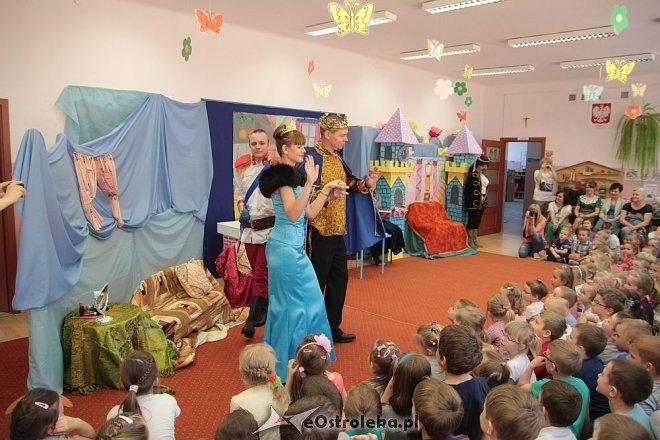 Ostrołęka: Dzień Dziecka w Przedszkolu Miejskim nr 8 [01.06.2015] - zdjęcie #30 - eOstroleka.pl