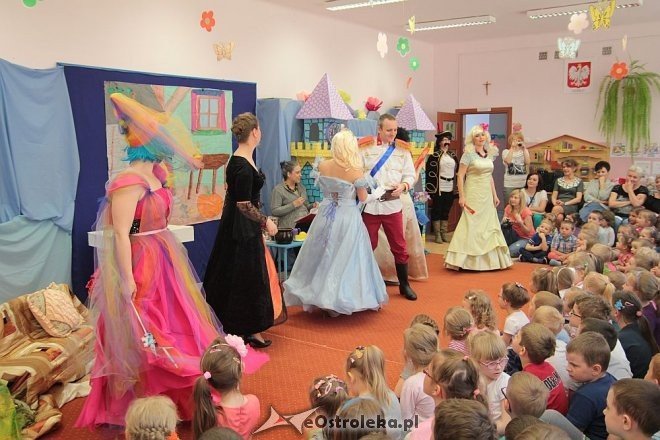 Ostrołęka: Dzień Dziecka w Przedszkolu Miejskim nr 8 [01.06.2015] - zdjęcie #18 - eOstroleka.pl