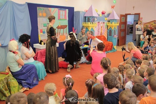 Ostrołęka: Dzień Dziecka w Przedszkolu Miejskim nr 8 [01.06.2015] - zdjęcie #9 - eOstroleka.pl