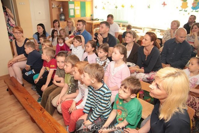 Podsumowanie konkursu „Kolorowe Ogródki” w Przedszkolu Miejskim nr 5 [02.06.2015] - zdjęcie #17 - eOstroleka.pl