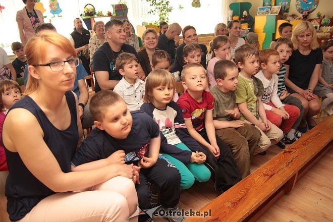 Podsumowanie konkursu „Kolorowe Ogródki” w Przedszkolu Miejskim nr 5 [02.06.2015] - zdjęcie #63 - eOstroleka.pl