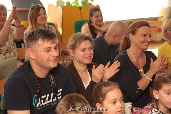 Podsumowanie konkursu „Kolorowe Ogródki” w Przedszkolu Miejskim nr 5 [02.06.2015] - zdjęcie #57 - eOstroleka.pl
